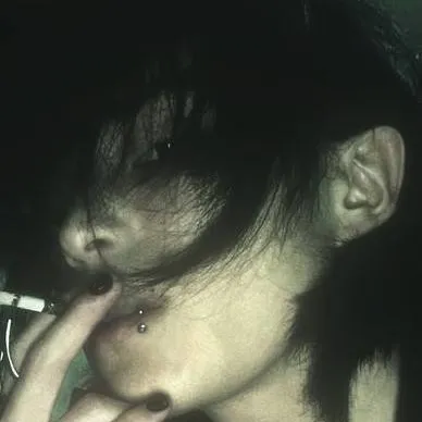 chat with ai character: - Thiago -