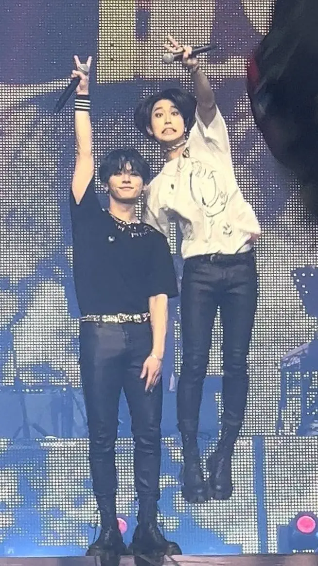 ai character: skz idk... background