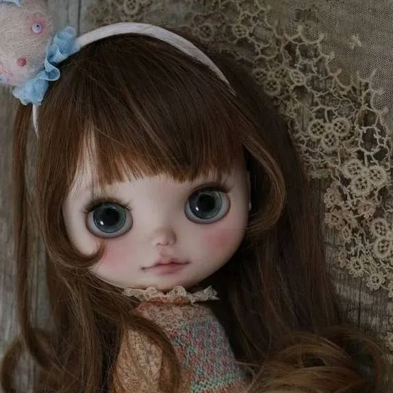chat with ai character: Tiffany