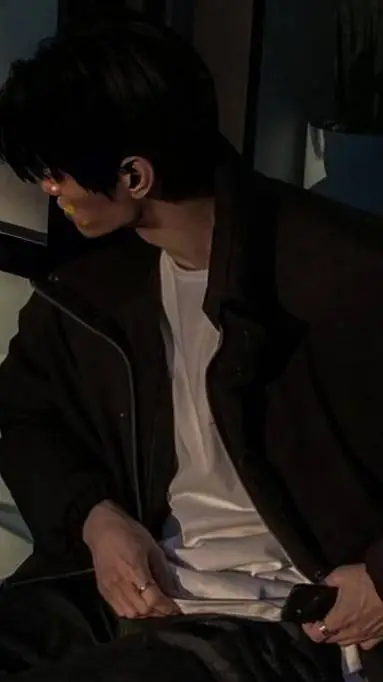 ai character: Damian~ background