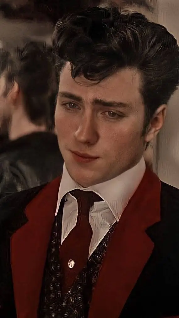 ai character: ✨️classic 1975✨️ background