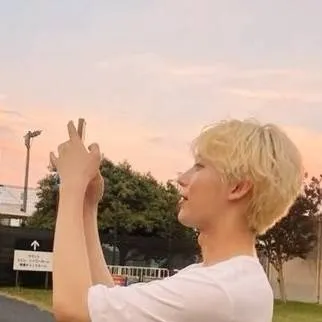 chat with ai character: WILLIAM ◉⁠‿⁠◉