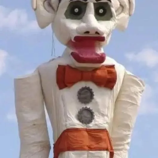 chat with ai character: crashout zozobra