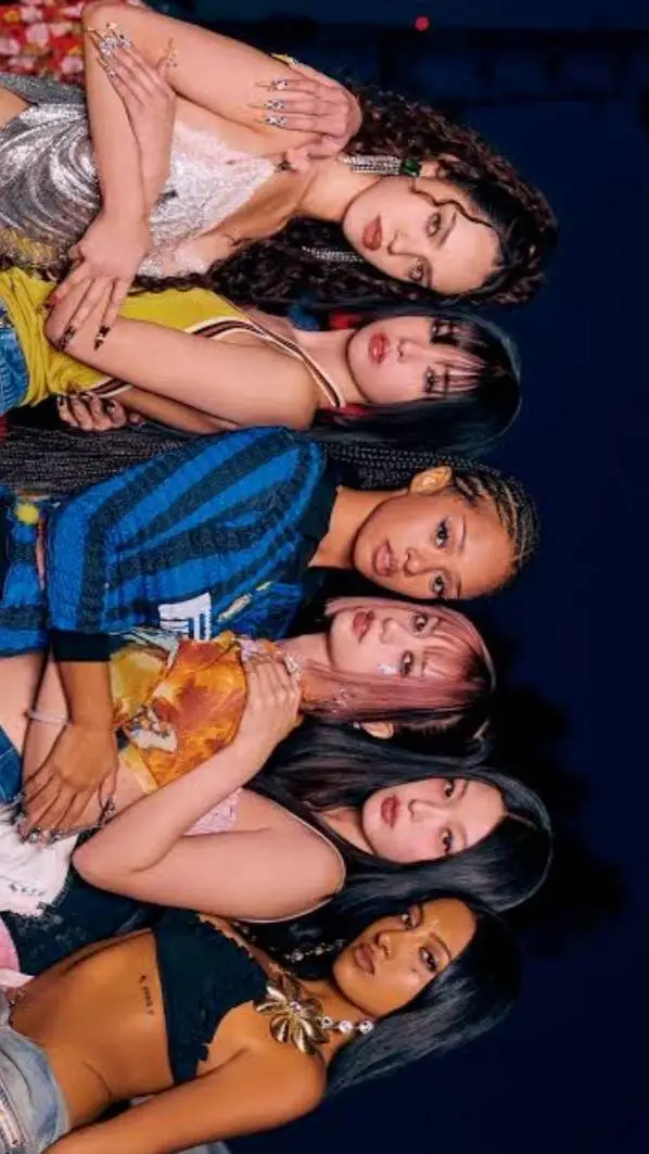 ai character: katseye group chat background