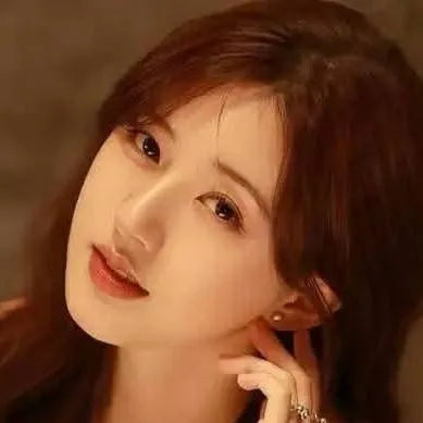 chat with ai character: Zhao Lusi 