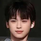 chat with ai character: cha-won