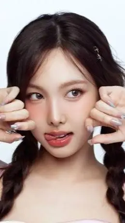 ai character: nayeon background