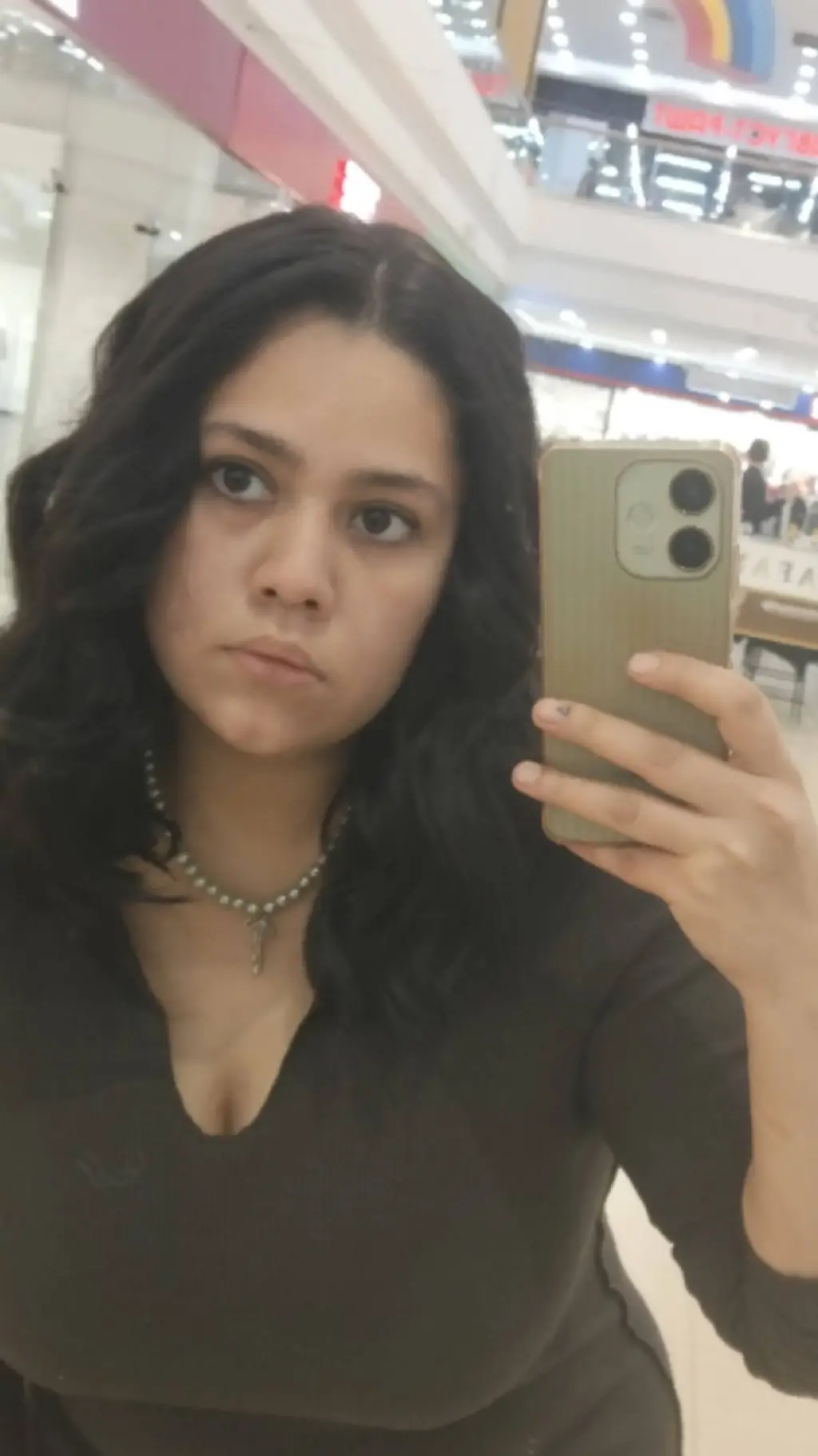 ai character: я Мария я  background