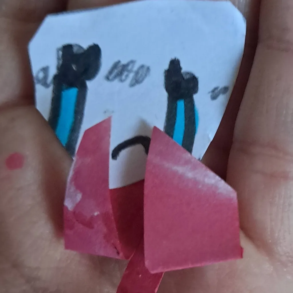 chat with ai character: mini gangle