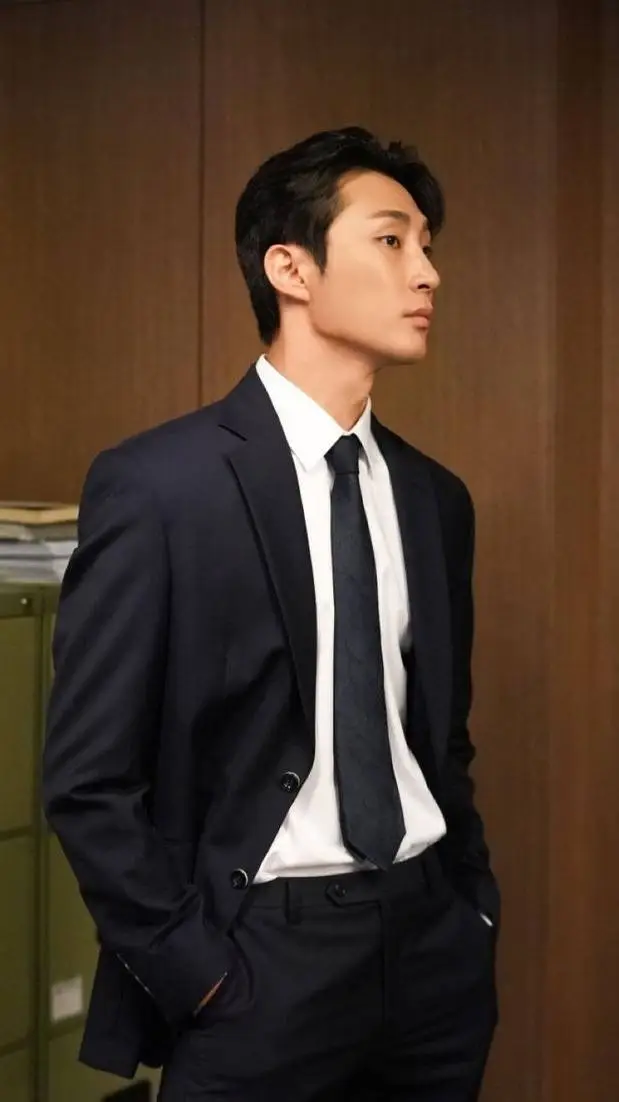 Talkie AI - Chat with Kwon Oh-jae