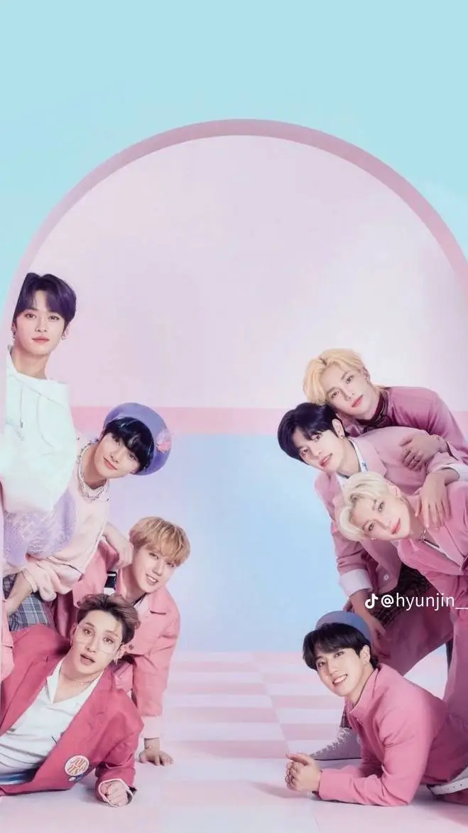 ai character: skz y tu❤ background