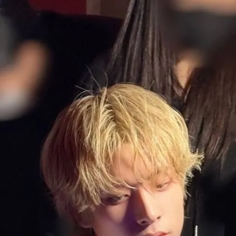 chat with ai character: Jake 