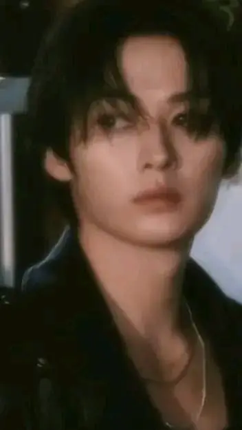 ai character: Lee Know background