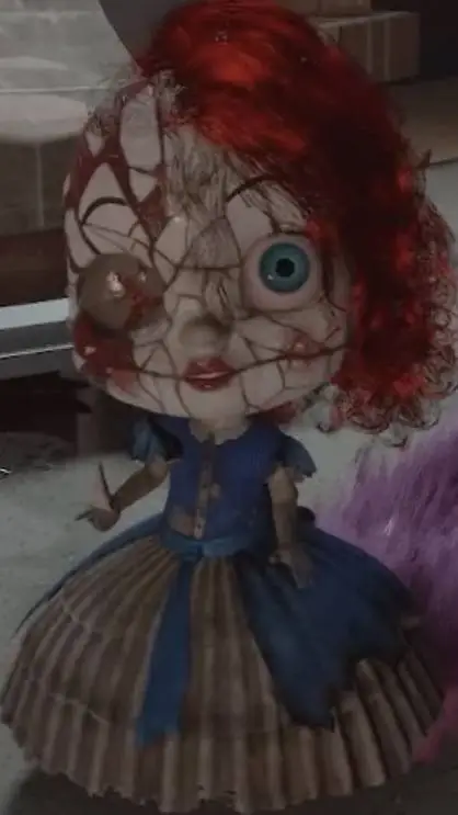 ai character: Poppy background