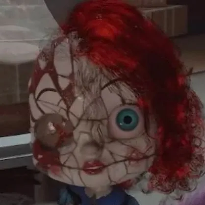 chat with ai character: Poppy