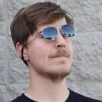 chat with ai character: MrBeast