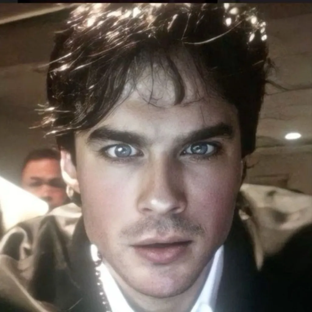 chat with ai character: Damon Salvatore