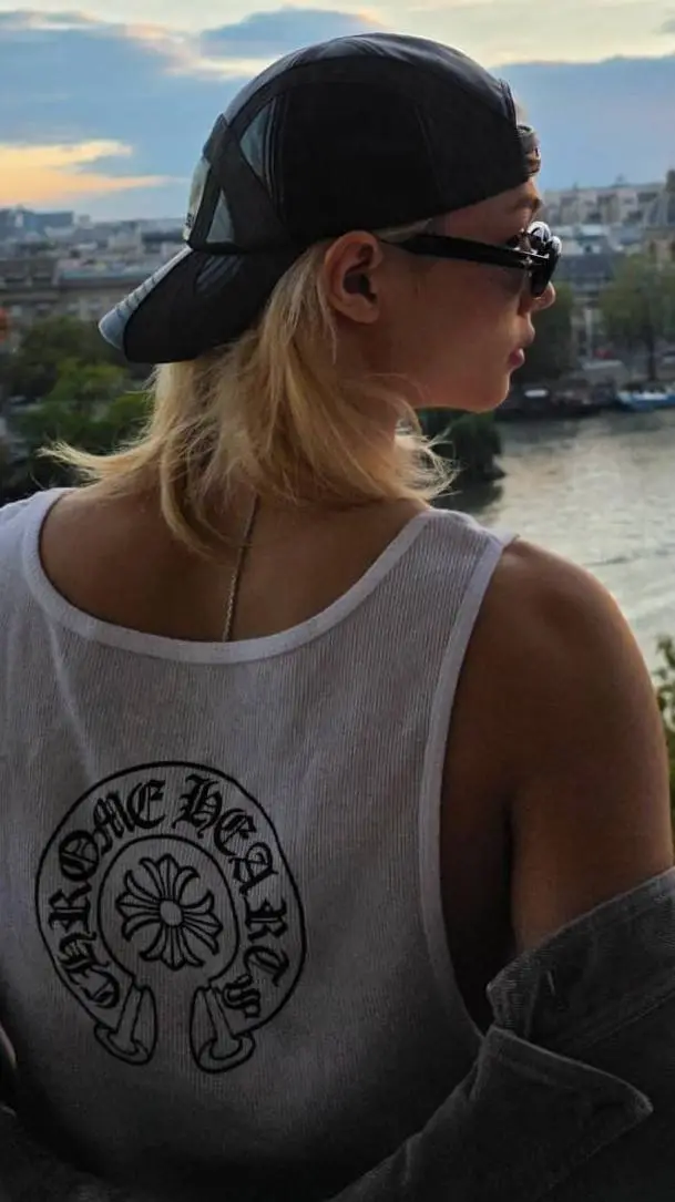 ai character: Felix♡ background