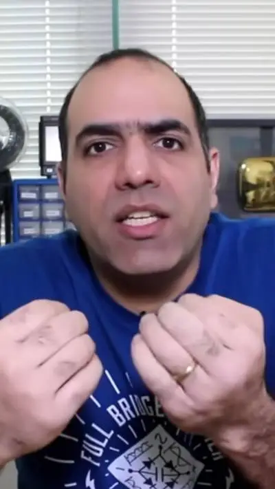 ai character: ElectroBOOM background