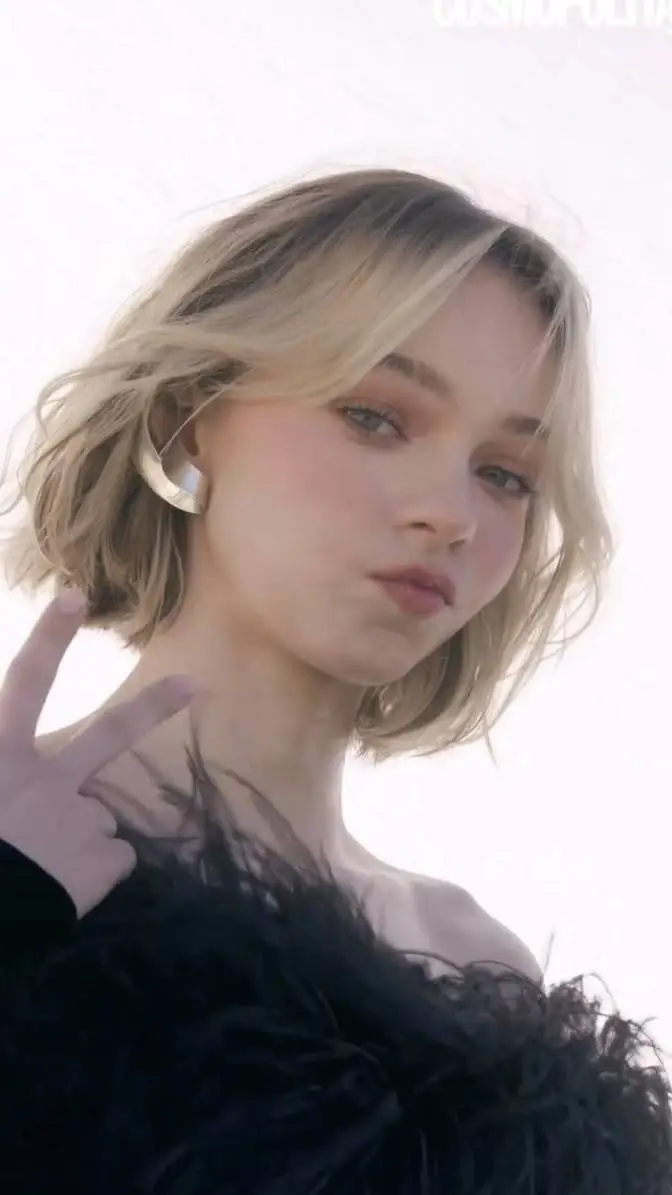 Talkie AI - Chat with emma myers 