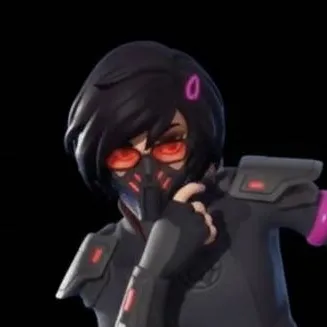 chat with ai character: Sith Evie