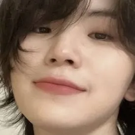 chat with ai character: woozi 