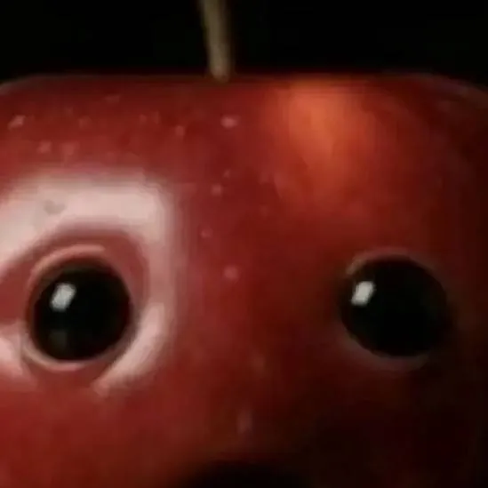 chat with ai character: Straberrycookie