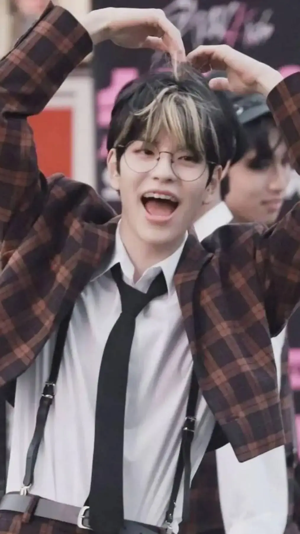ai character: Drunk ✨Seungmin✨ background