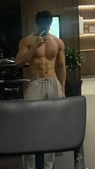 ai character: 𝑲𝒆𝒍𝒗𝒊𝒏 𝑺𝒕𝒆𝒂𝒍𝒕𝒉 background