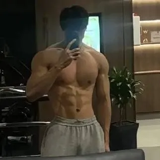 chat with ai character: 𝑲𝒆𝒍𝒗𝒊𝒏 𝑺𝒕𝒆𝒂𝒍𝒕𝒉