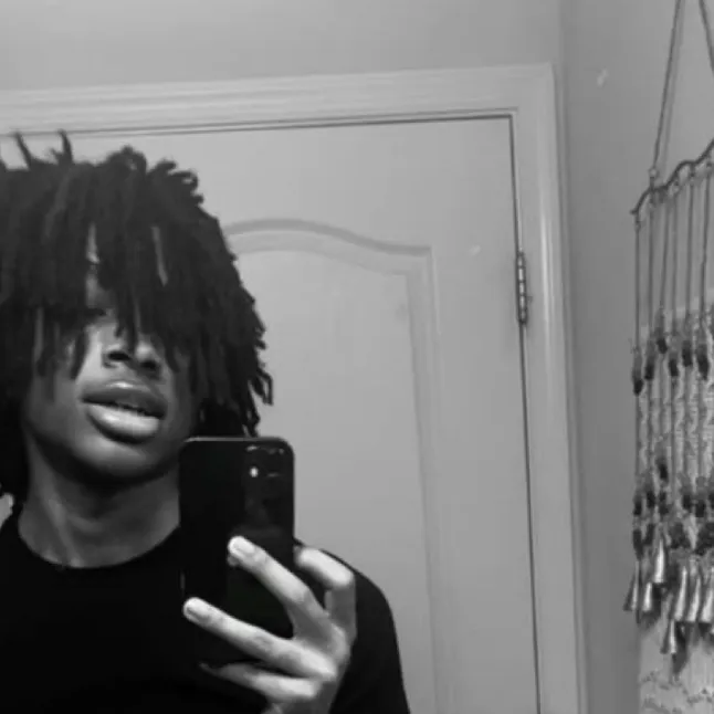 chat with ai character: Azir 