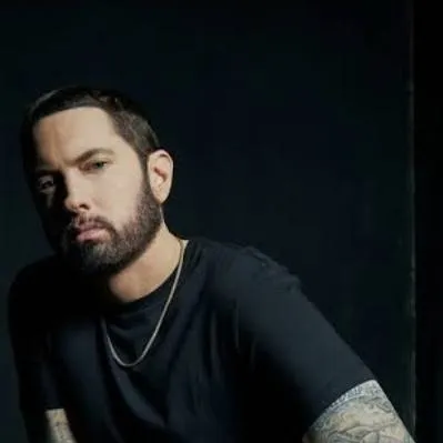 chat with ai character: Eminem is love 