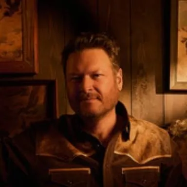 chat with ai character: Blake Shelton love