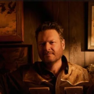 chat with ai character: Blake Shelton love