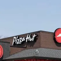 chat with ai character: Pizza Hut