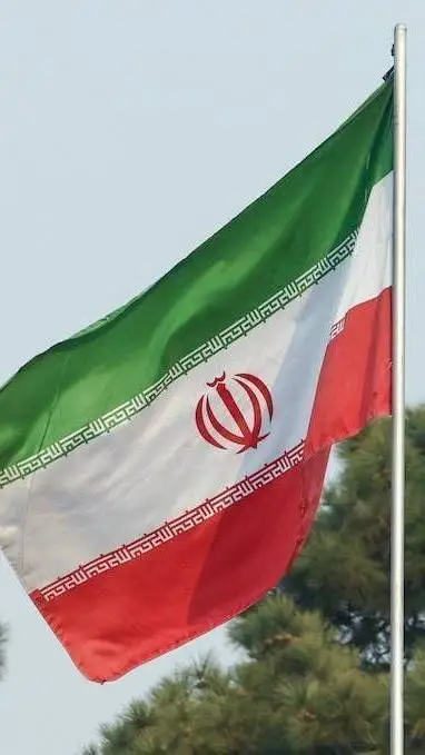 ai character: Irán background