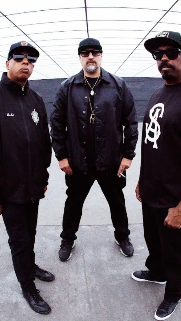 ai character: Cypress Hill background