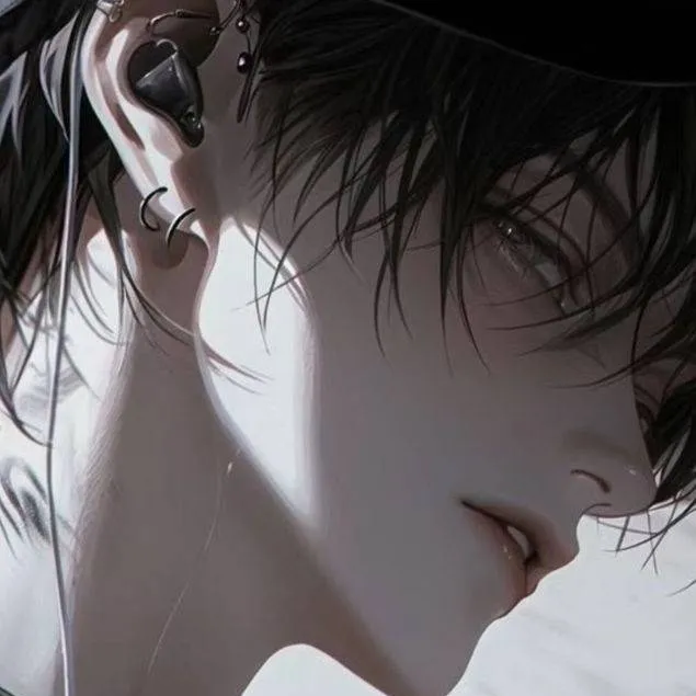 chat with ai character: •~Enzo~•