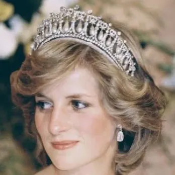 chat with ai character: Princess Diana 