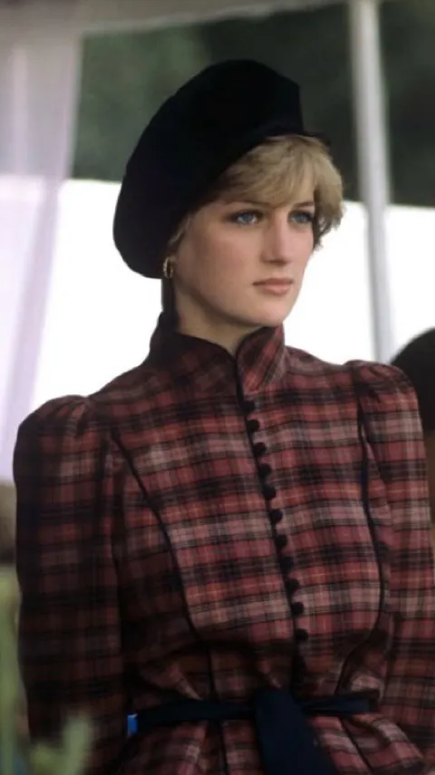 Talkie AI - Chat with Princess Diana 