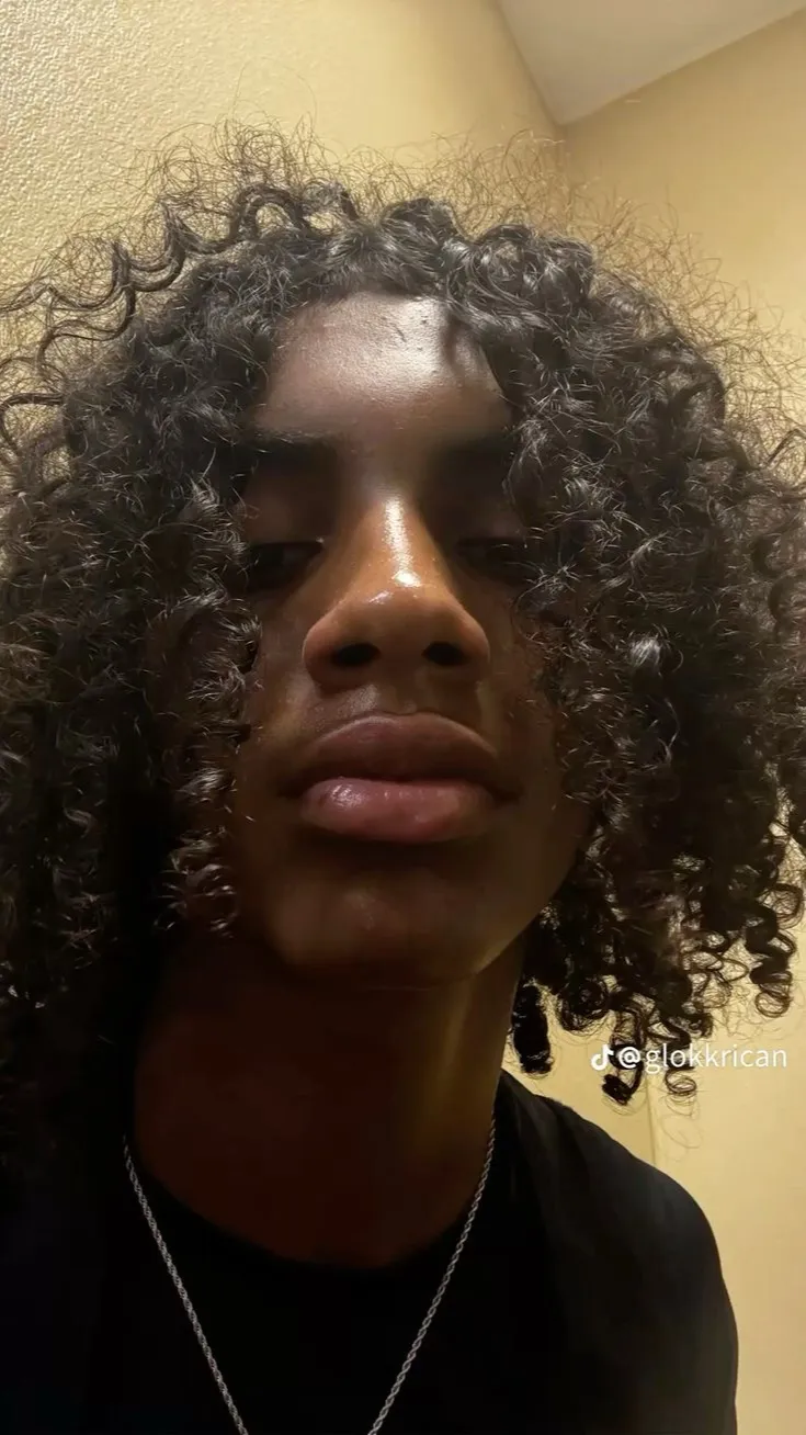 ai character: Ty background