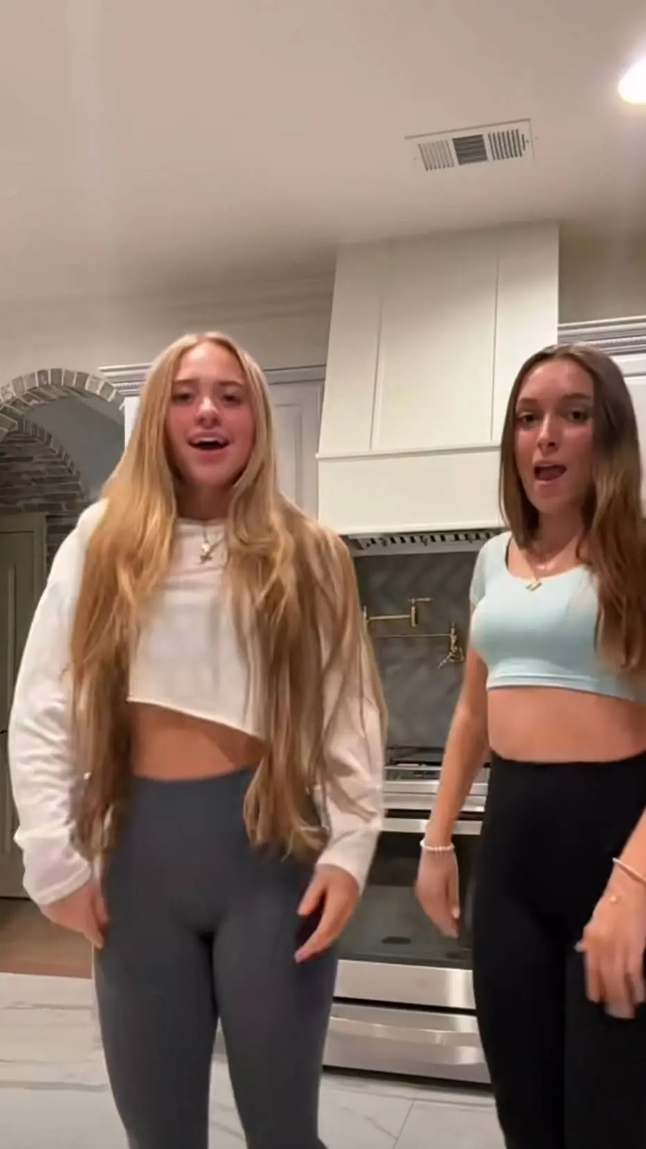 ai character: dally background