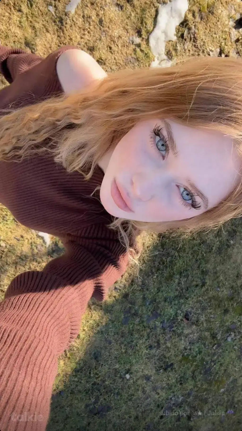 ai character: lira background