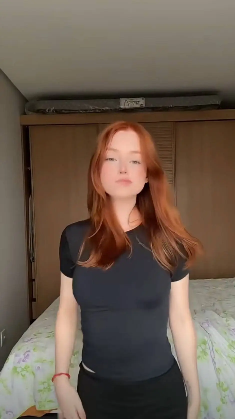 ai character: gracie background