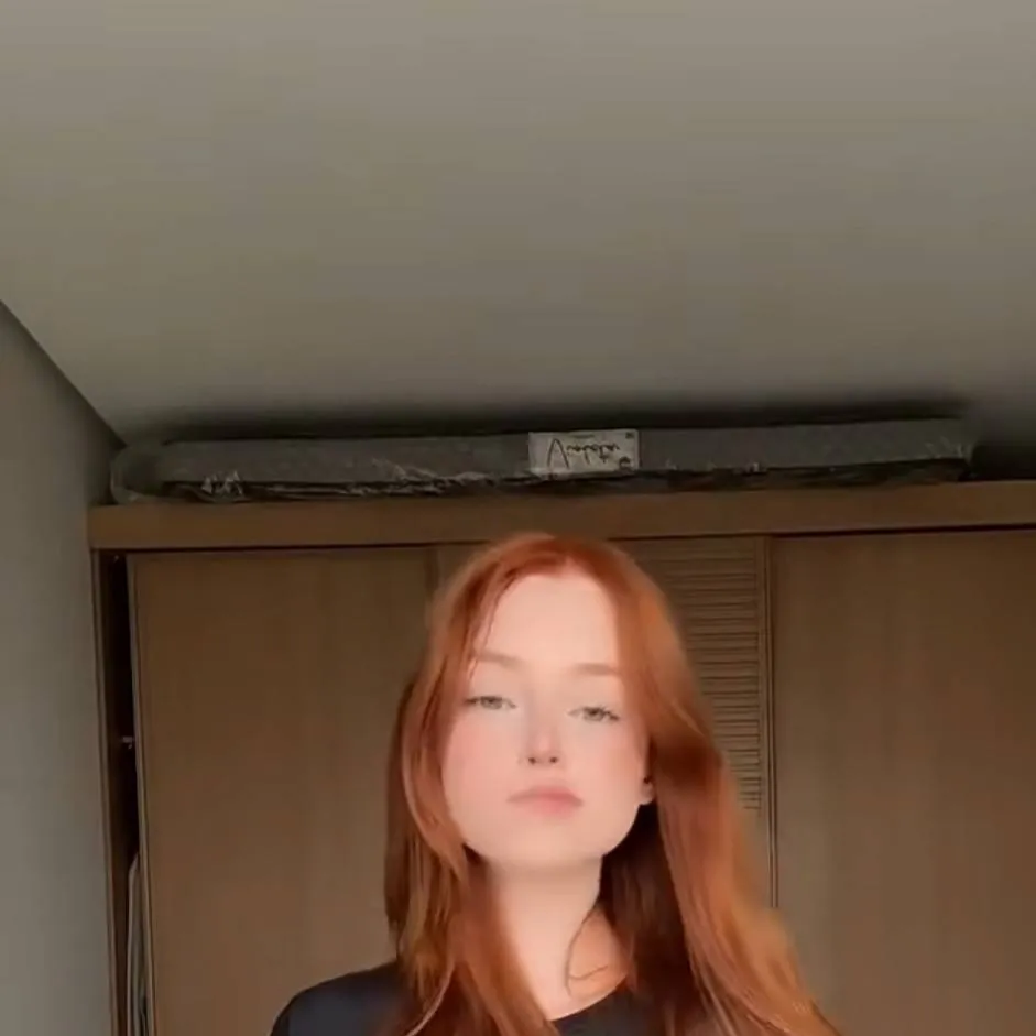 chat with ai character: gracie