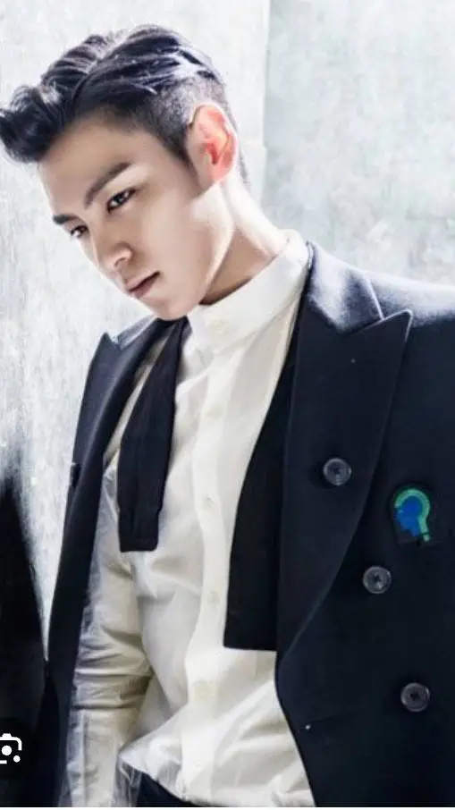ai character: °Choi Seung Hyun background