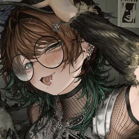 chat with ai character: Kikorou (Goth)