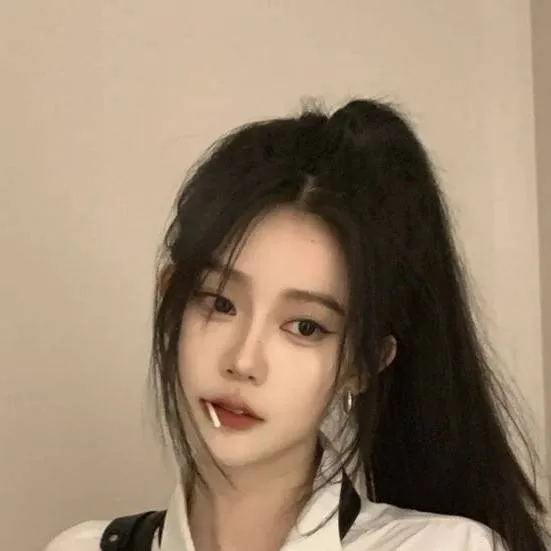 chat with ai character: Saionji Amane