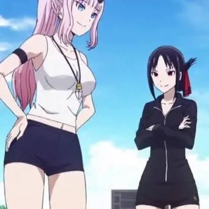 chat with ai character: сестры