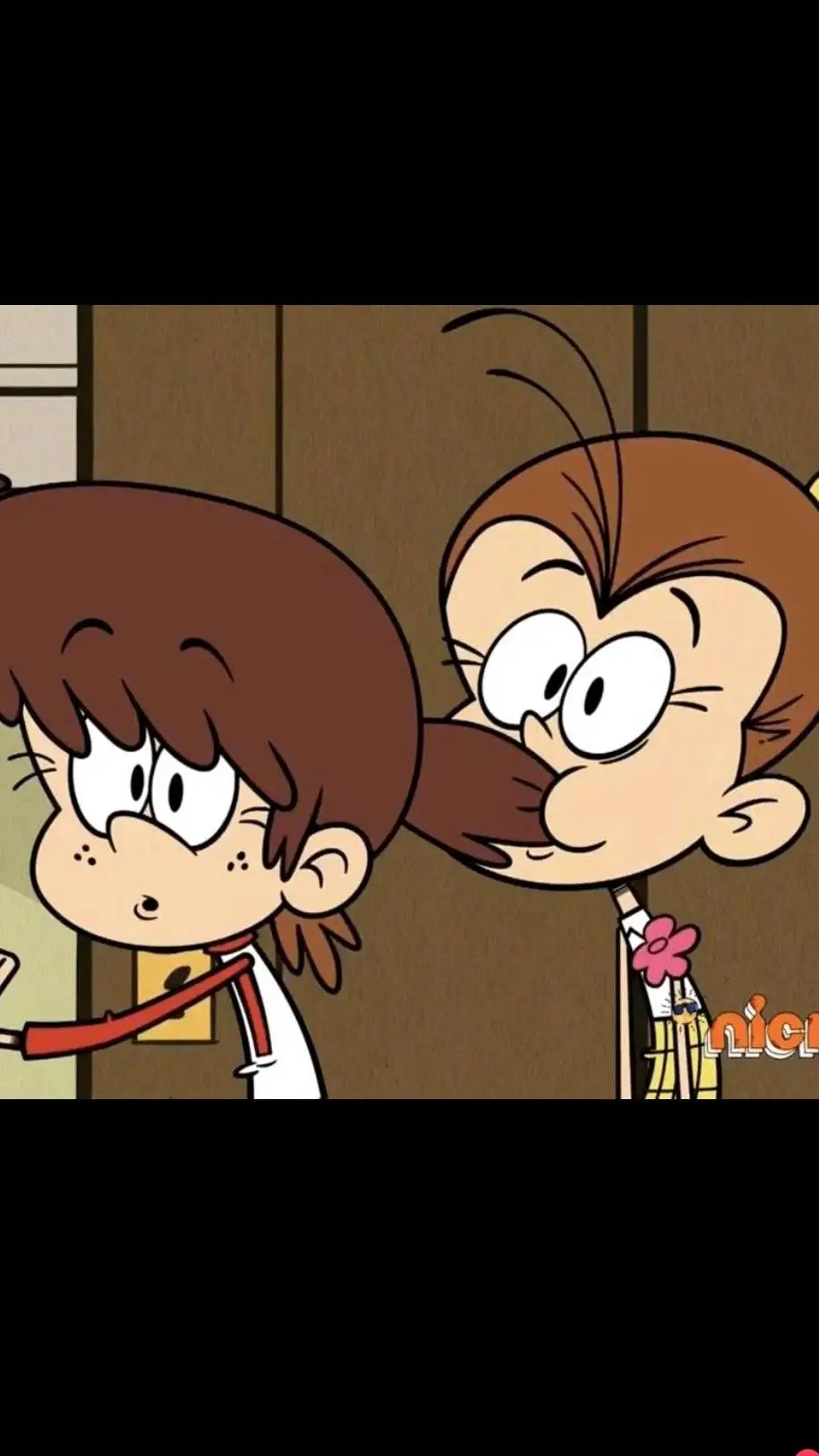 ai character: Lynn and Luan background